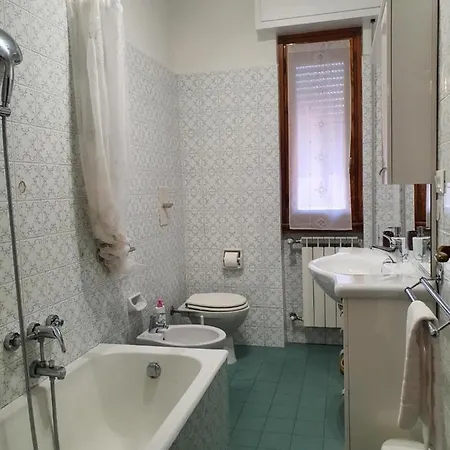 Blue Daisy Apartment *